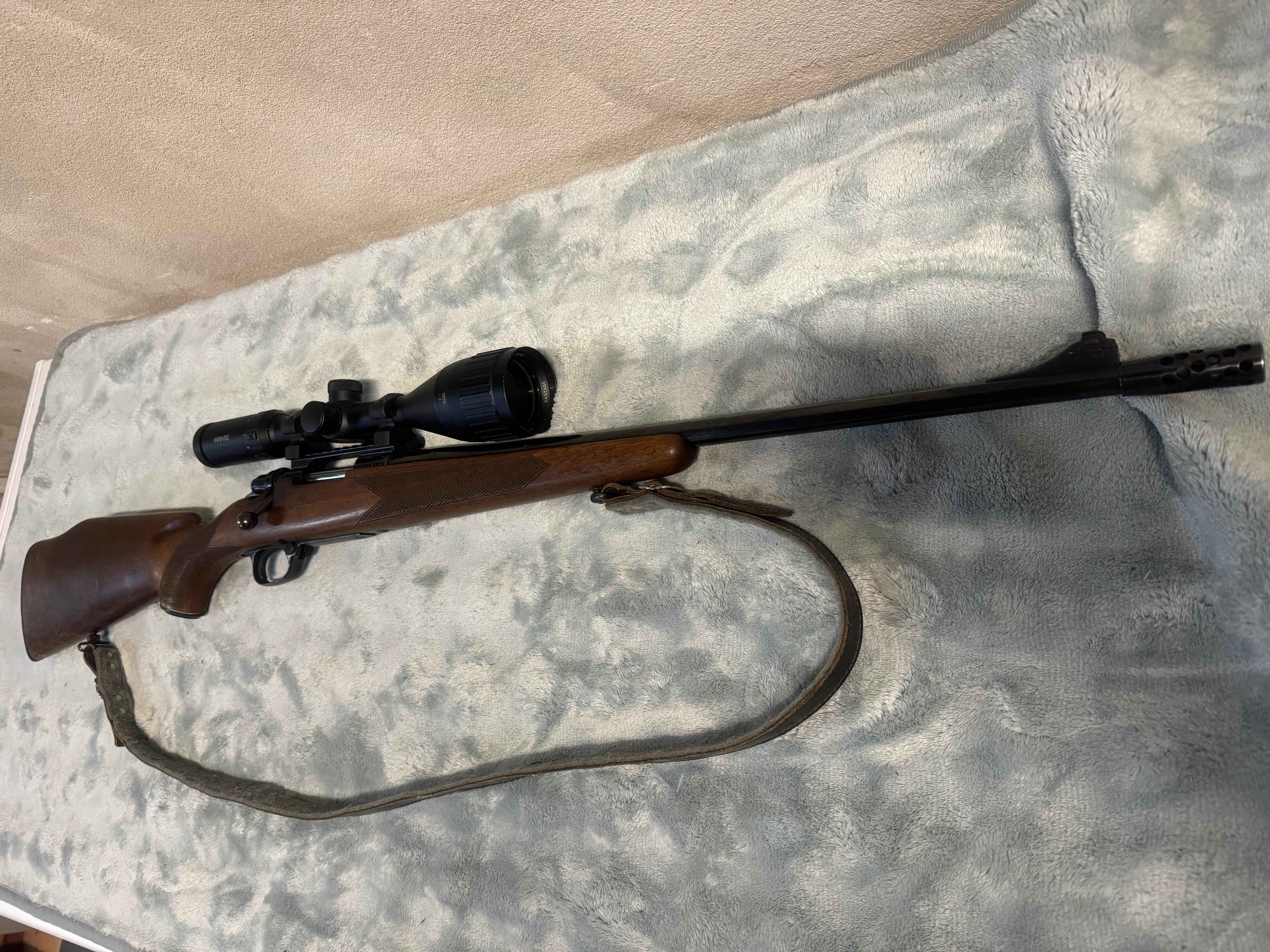 Interarms Mark X. Cal. 223. Rem + Dnevna optika Hawke 3-9×50