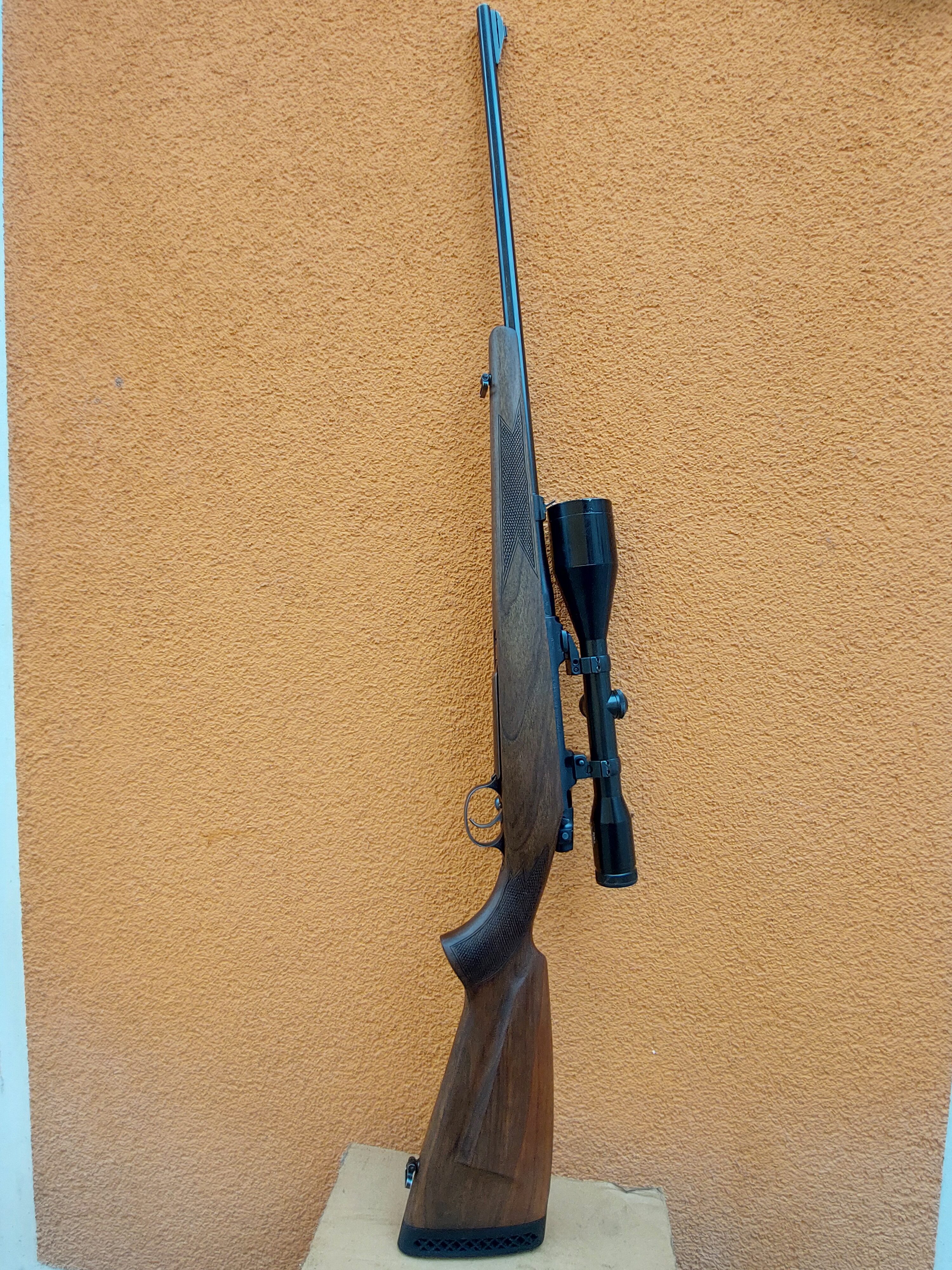 ČZ 537, kal.30-06,Brno, lovački karabin