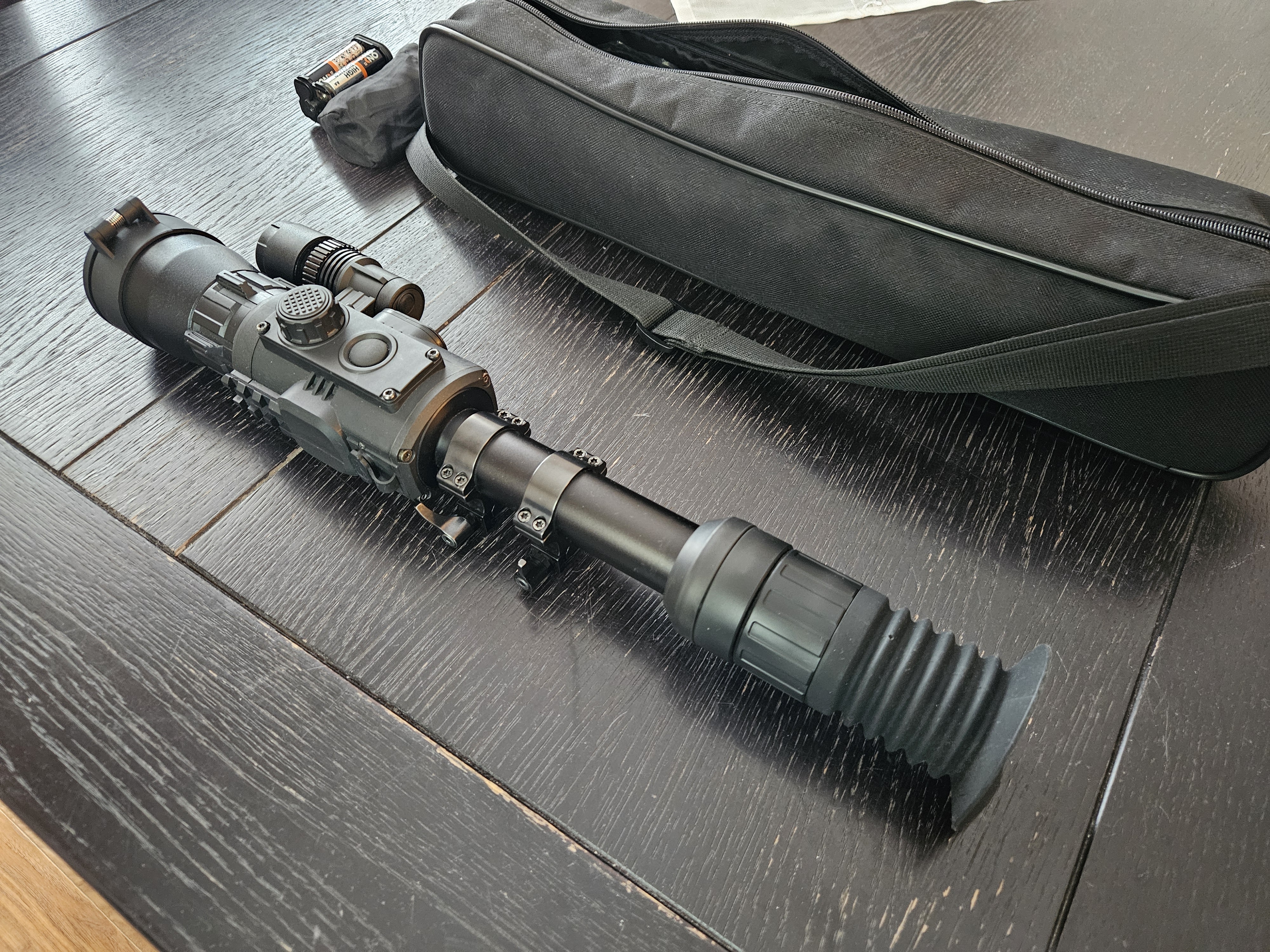 Yukon Photon RT 6x50S