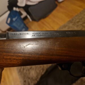 Ruger poluautomat 44 mag