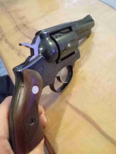 REVOLVER RUGER POLICE SERVICE SIX 357 MAG