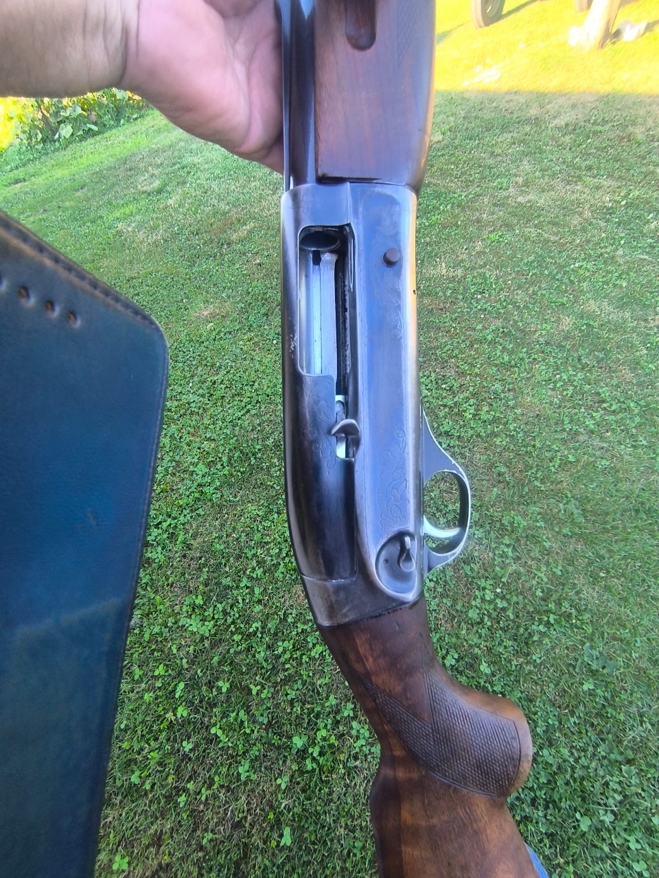 Poluautomatska puška 2+1