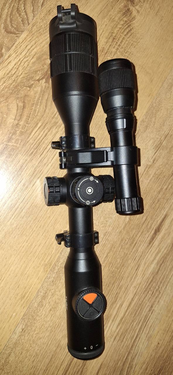 Prodajem dan/noc optiku Infiray TD50