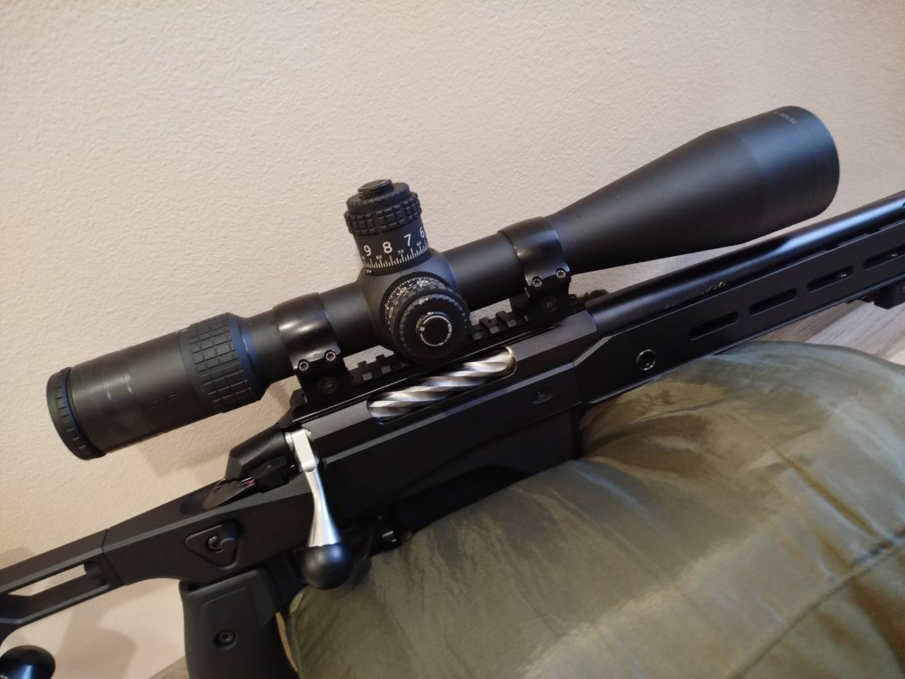 Delta stryker 5-50×56 sa eaw nosačima