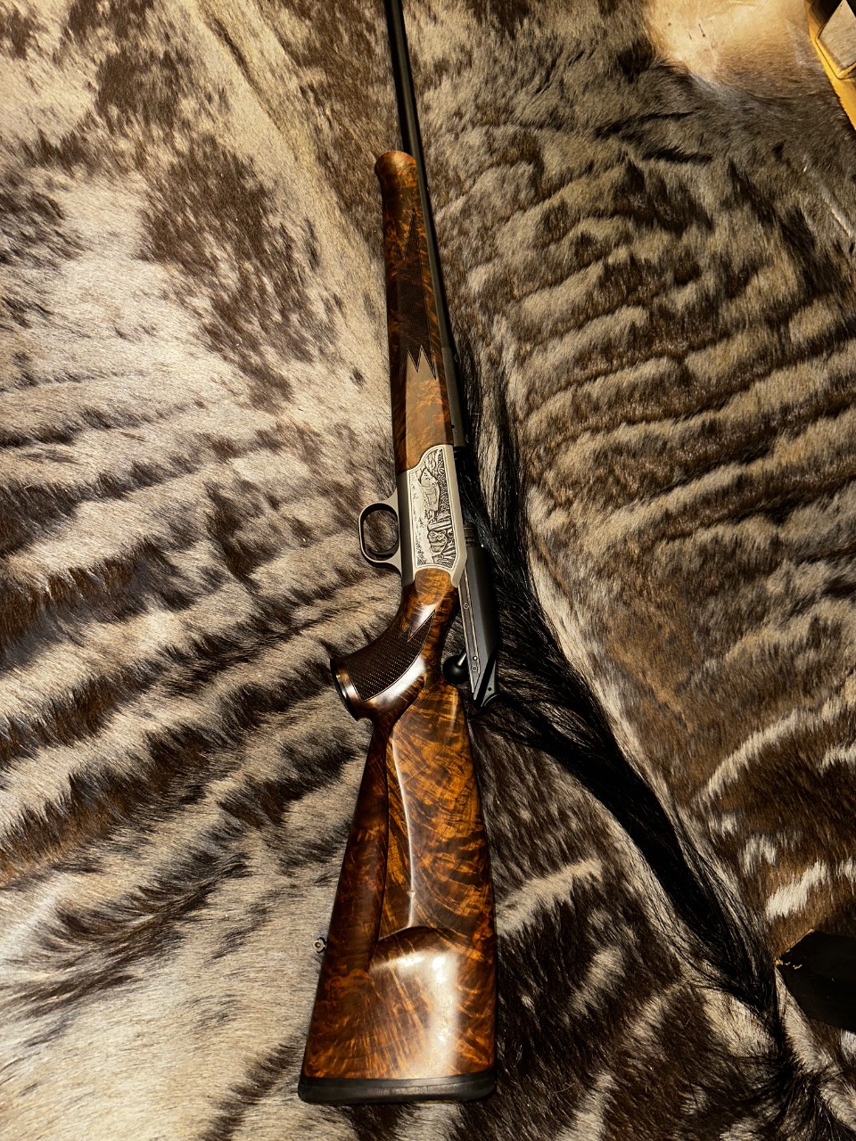 Blaser R93 s rezervnim cijevima