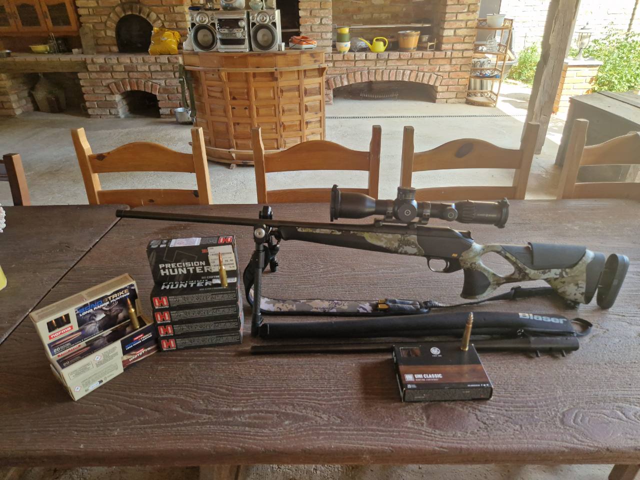 Karabin Blaser R8