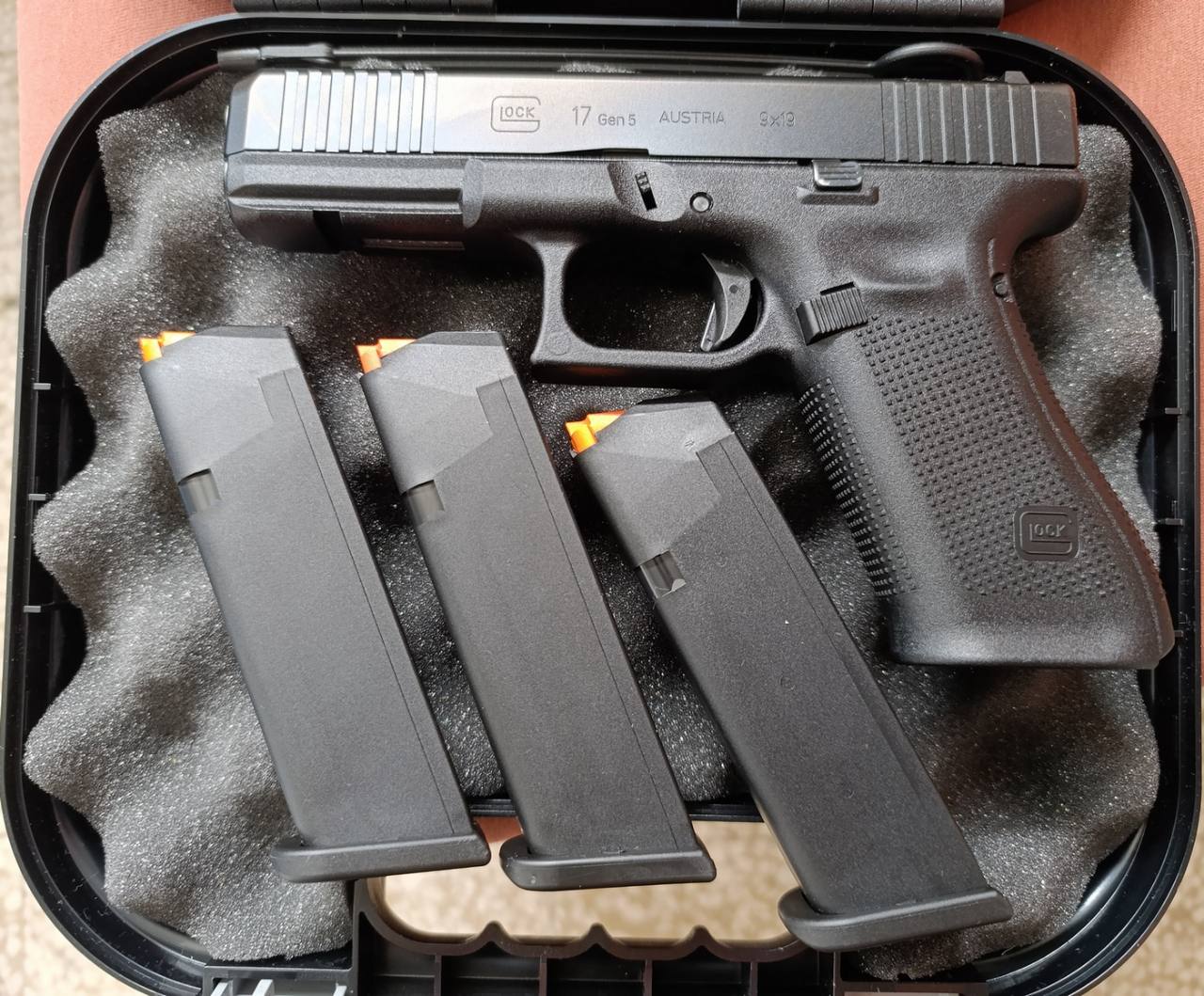 GLOCK 17 Gen5 FS 9×19 mm