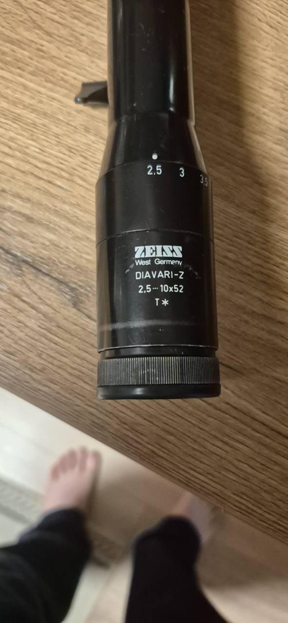 Zeiss optika