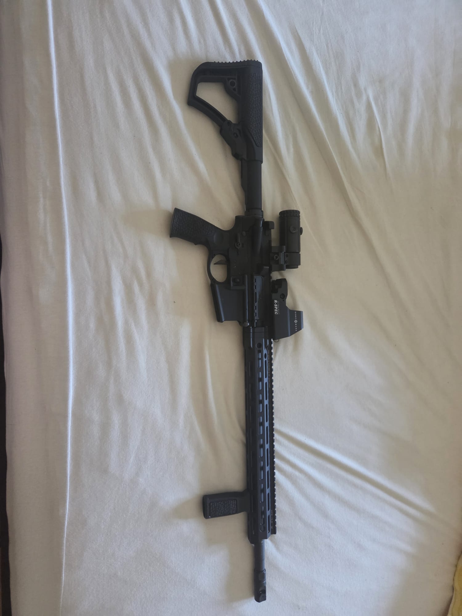 Daniel Defense M4V7 18” 0.223 cal – NOVO