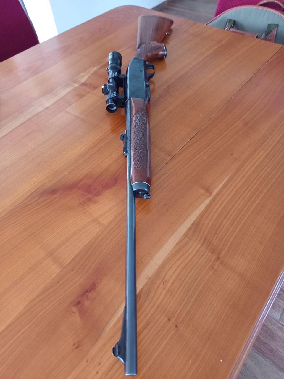 Poluautomat Remington 30/06