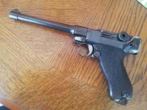 Legendarni pištolj “Luger” P08 kalibar 9 mm Para, cijev 152 mm