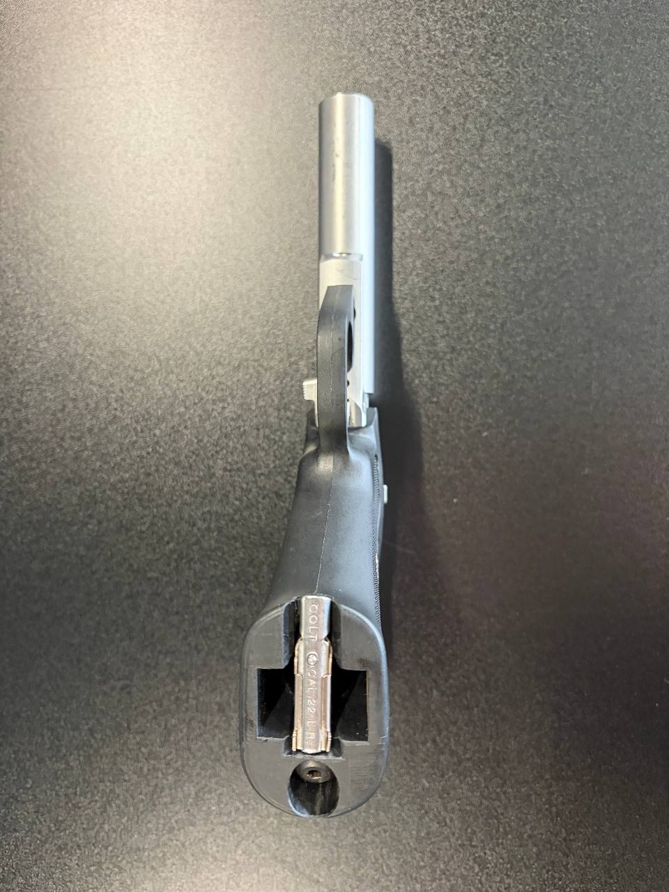 Rabljeni pištolj Colt 22 kal.22LR