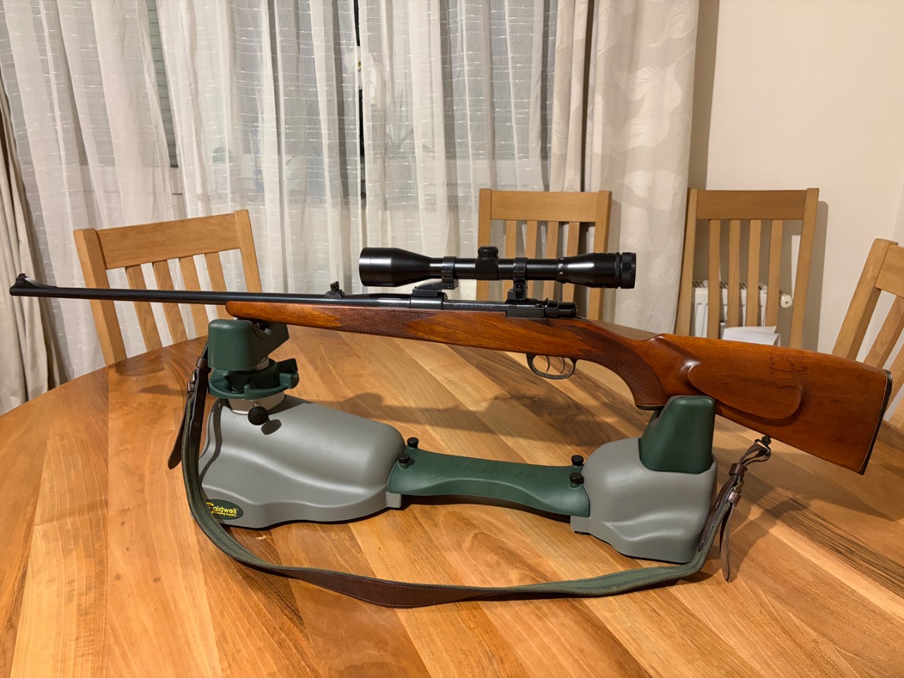 Karabin Crvena Zastava 7×64 sa optikom 3-9×50