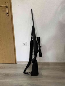 Lovačku Karabin Savage Axis II 308 Win. Stanje odlično