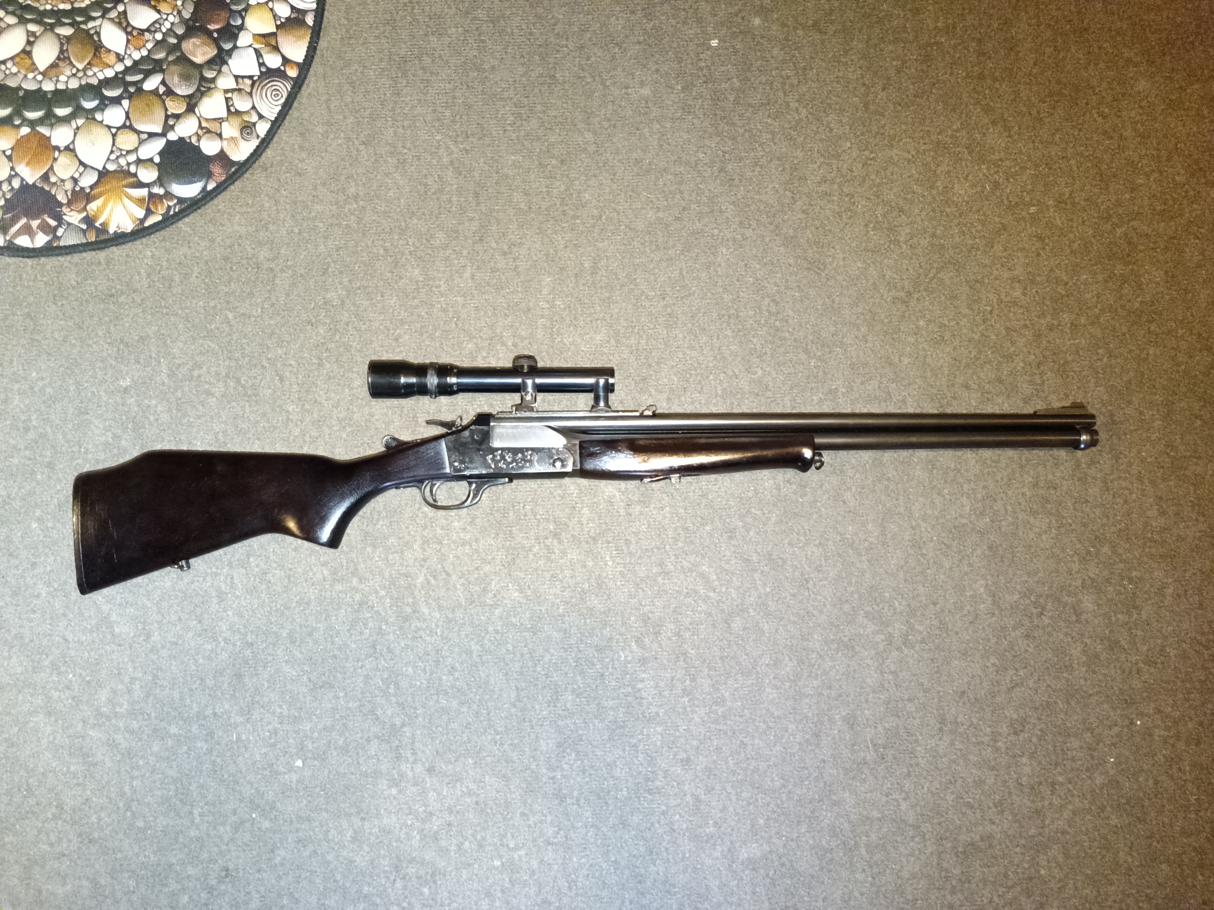 prodajem kombiniranu pušku savage 24v 222rem/2076