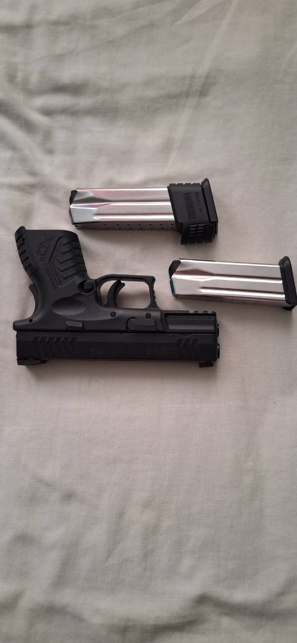 Pistolj XDM 3,8 Compact
