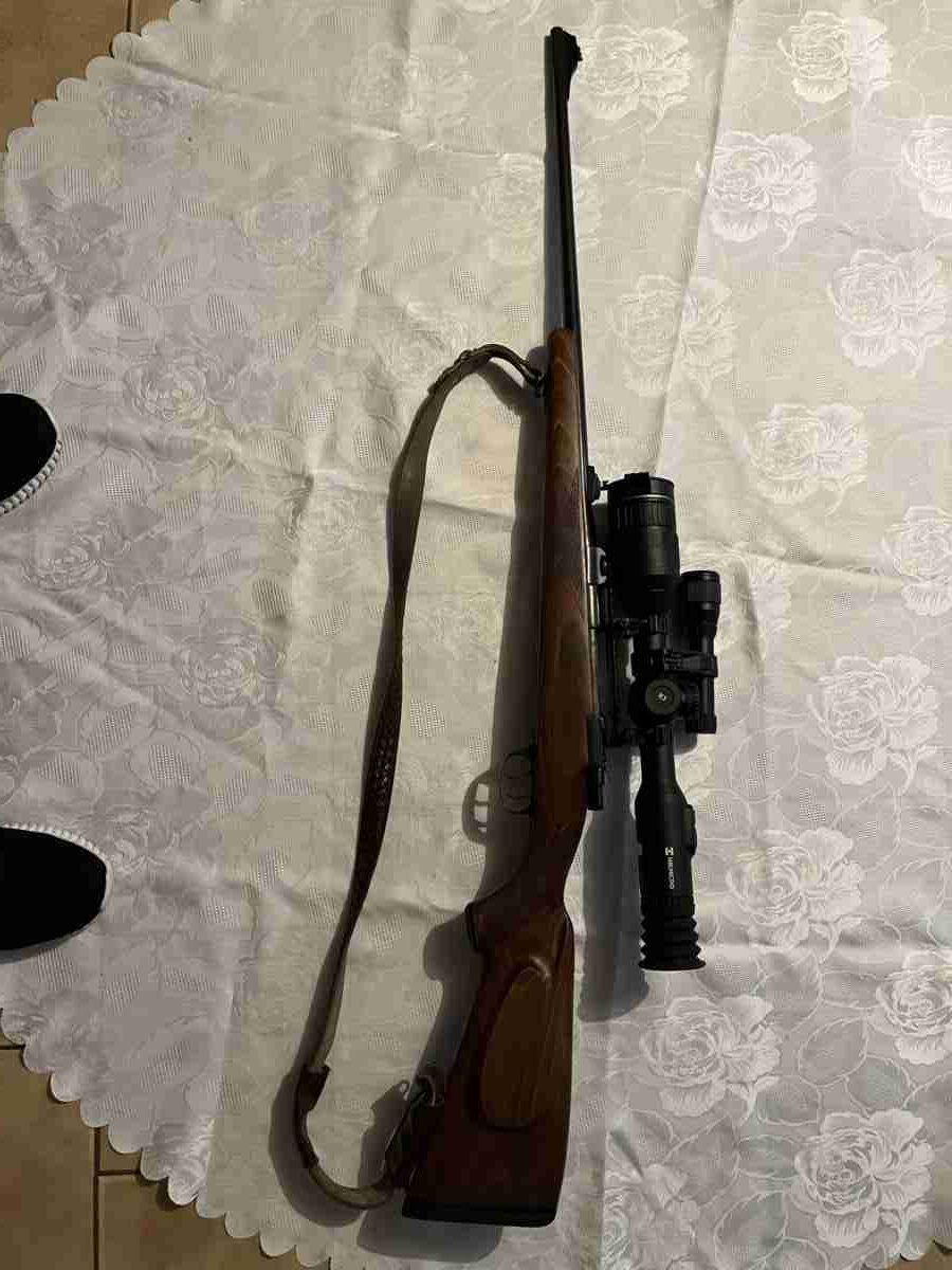 CZ karabin 7 x 64