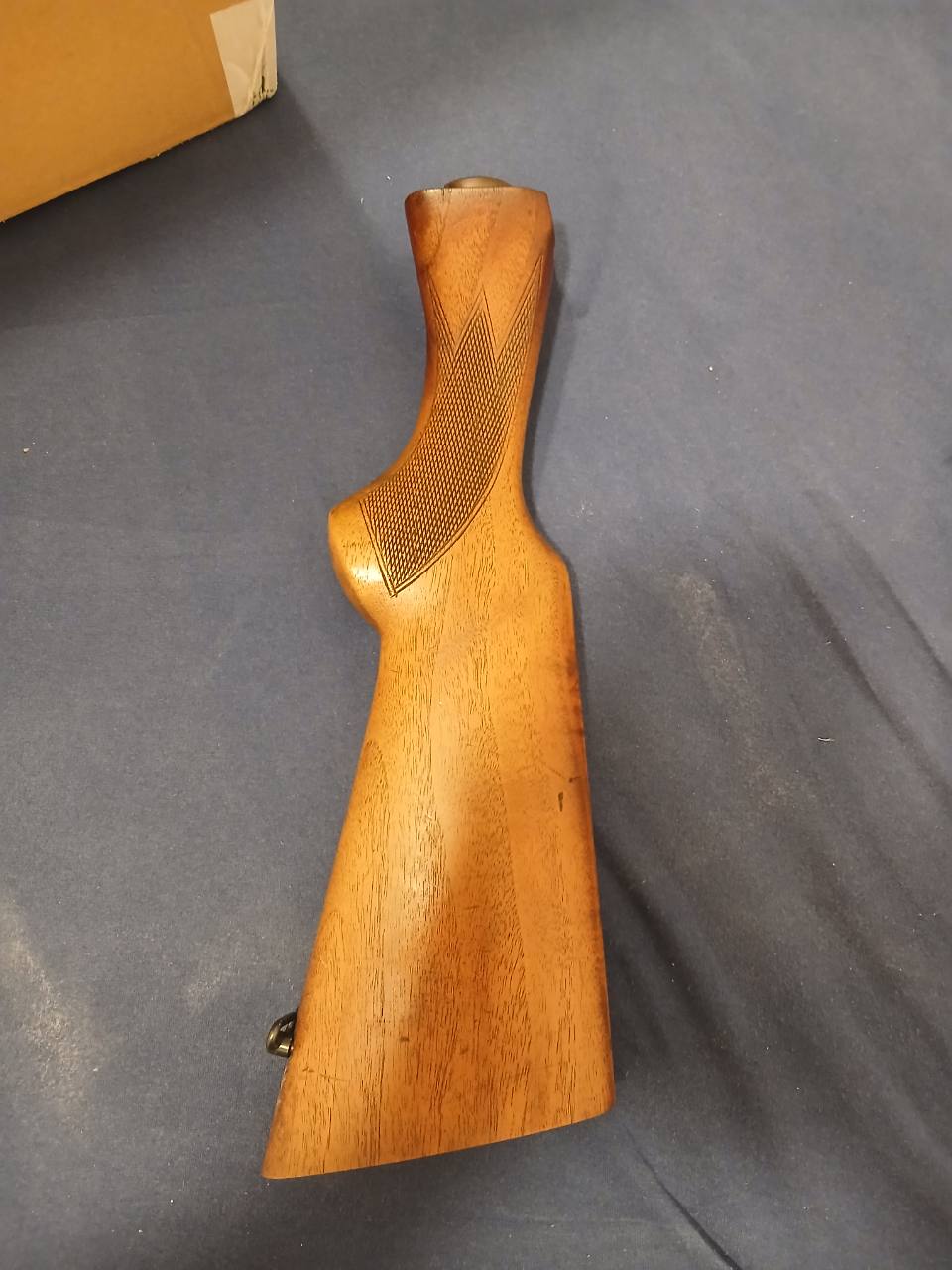 Kundak za zh 200 paše i na zh 300