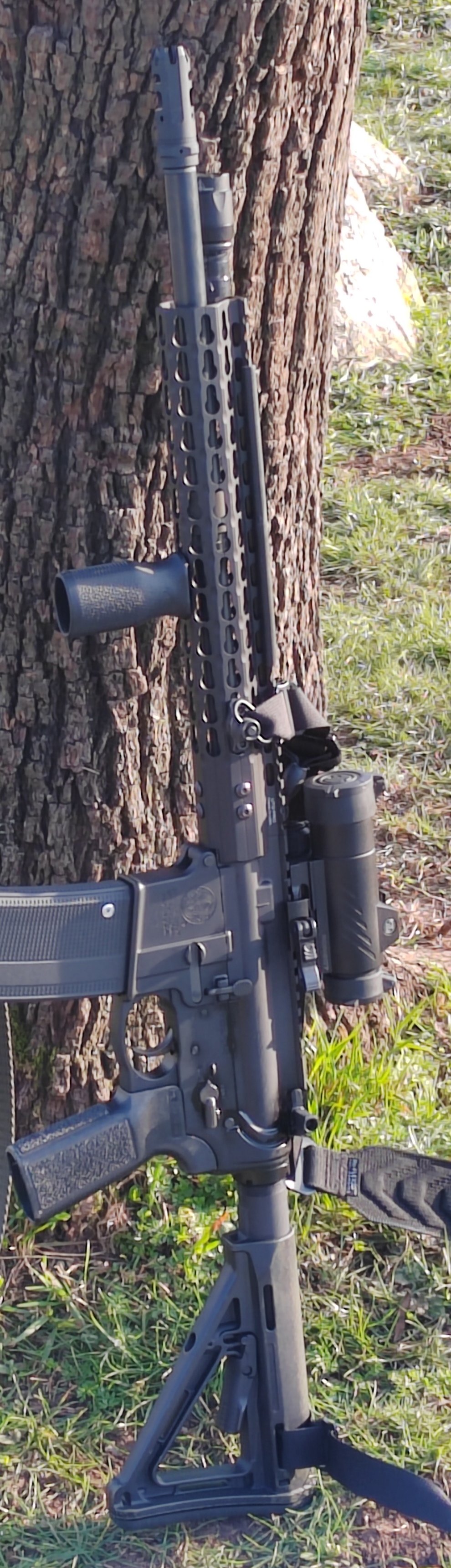Prodajem Smith&Wesson M&P 15 SPORT II