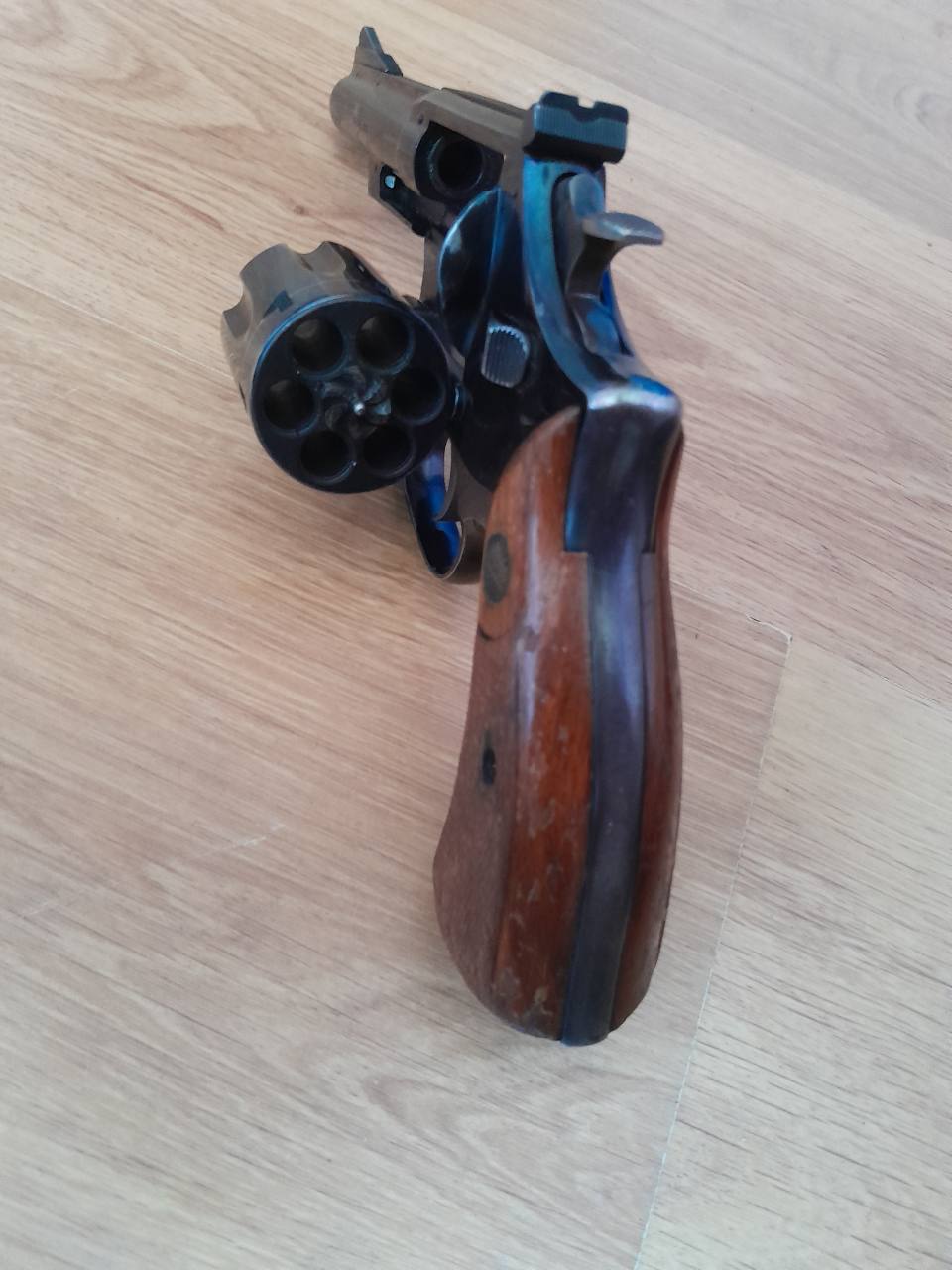 Revolver Astra 38 special