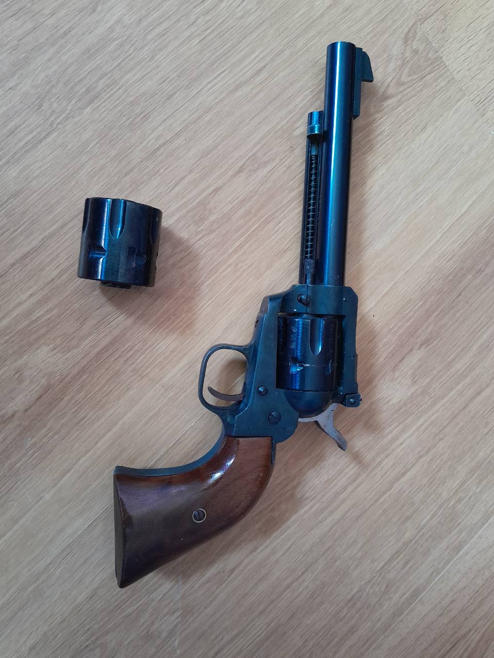 Revolver H. Schmidt Ostheim