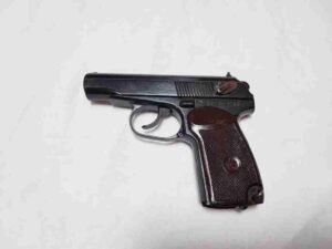 Pištolj makarov