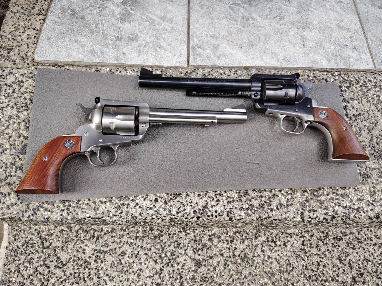 Revolver Ruger blackhawk New model