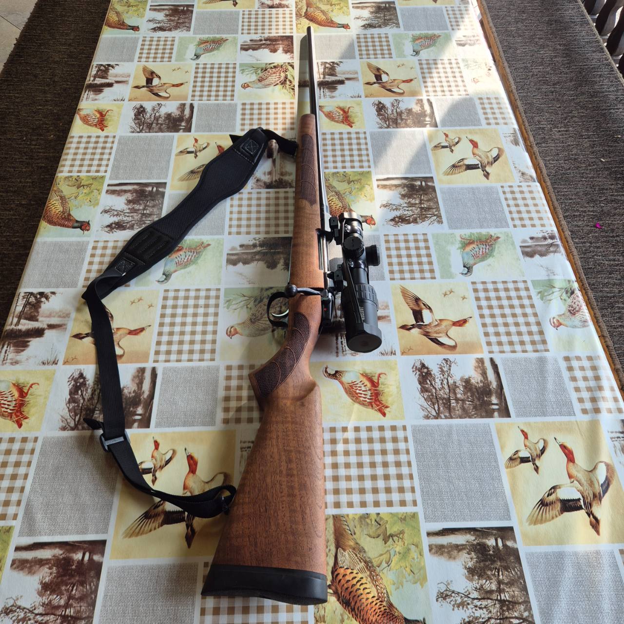 CZ 557 LH