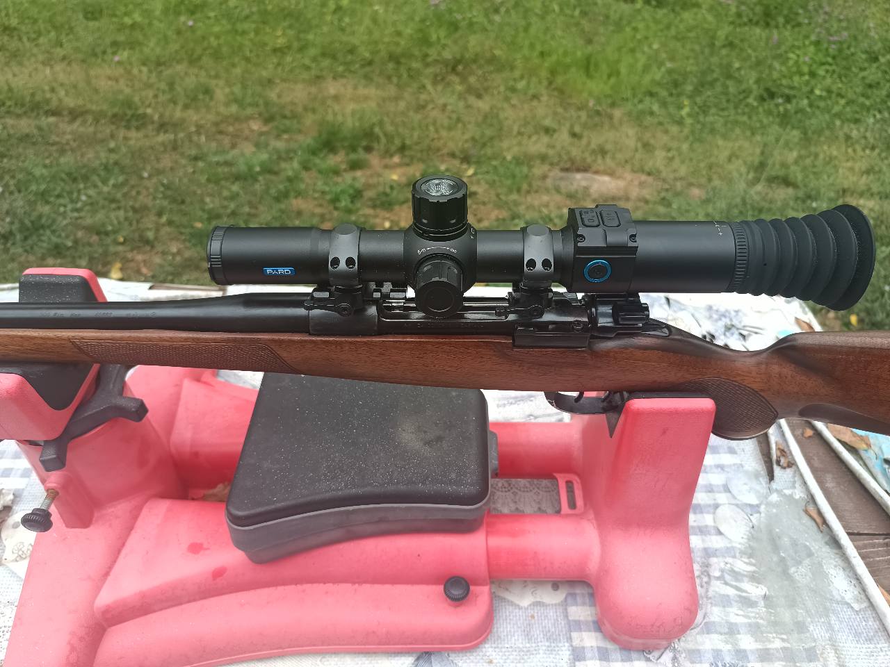 prodajem karabin CZ m70 300win
