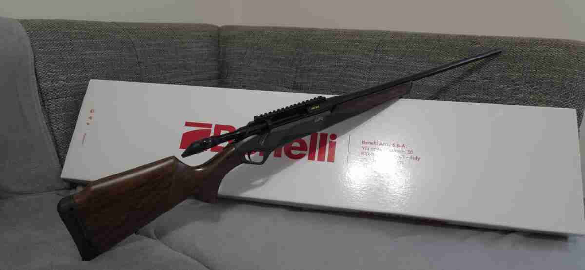 Benelli Lupo Wood kao nov