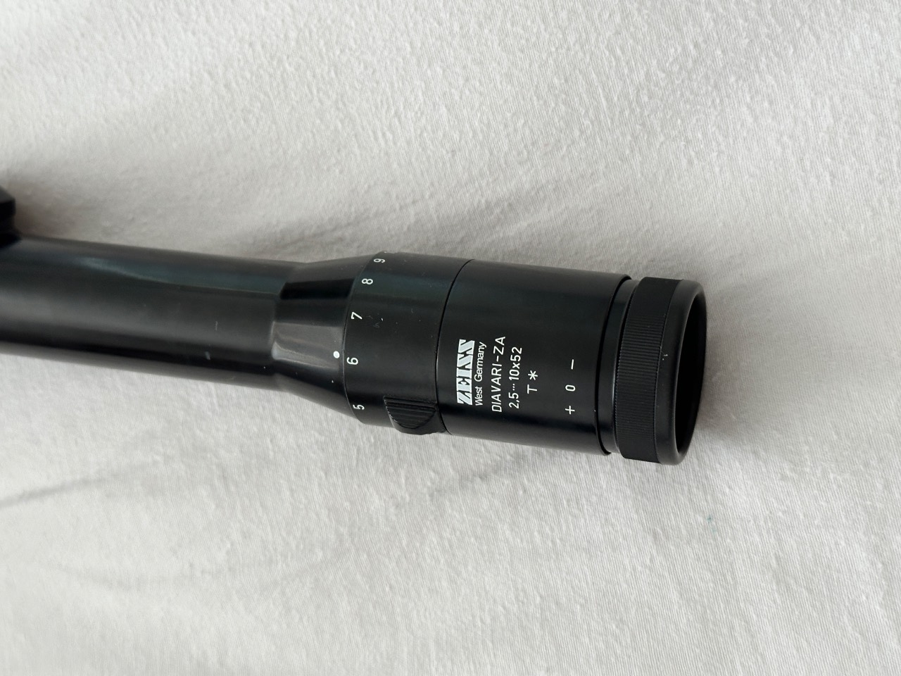 Optički ciljnik Zeiss Diavari 2.5-10×52 T*