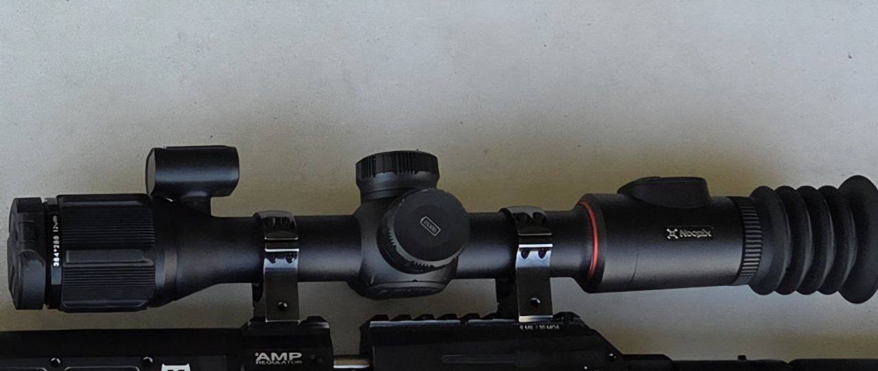 Nocpix Bolt L35R LRF Termalna optika sa daljinomjerom, Stanje 10/10 (Garancija)”