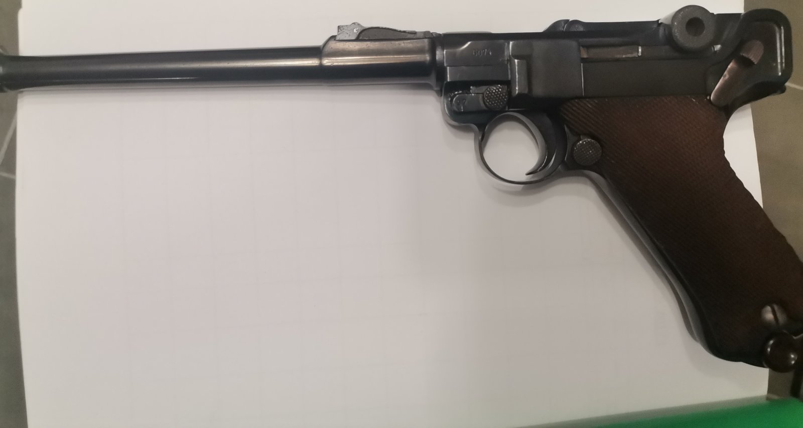 Luger P08 Ari
