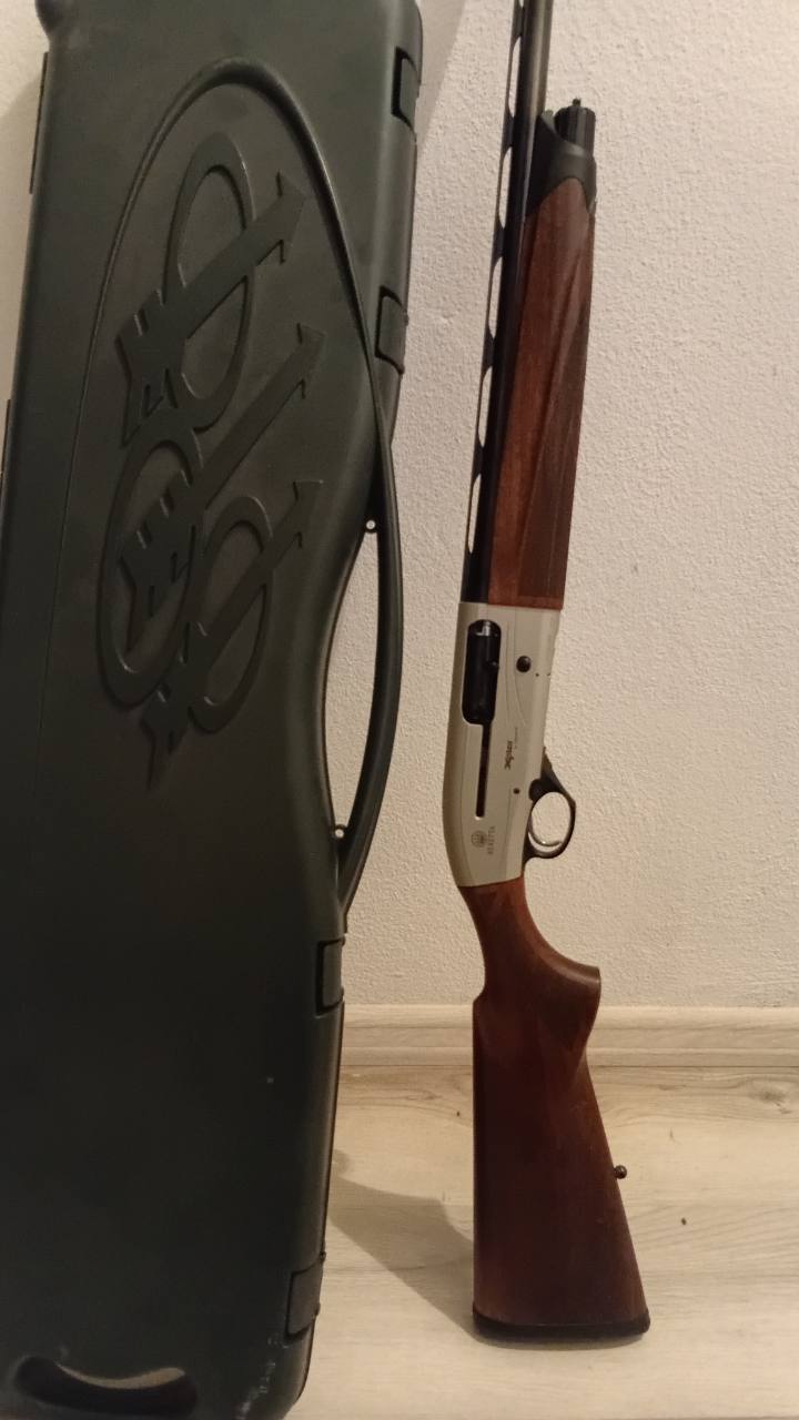 Beretta A400