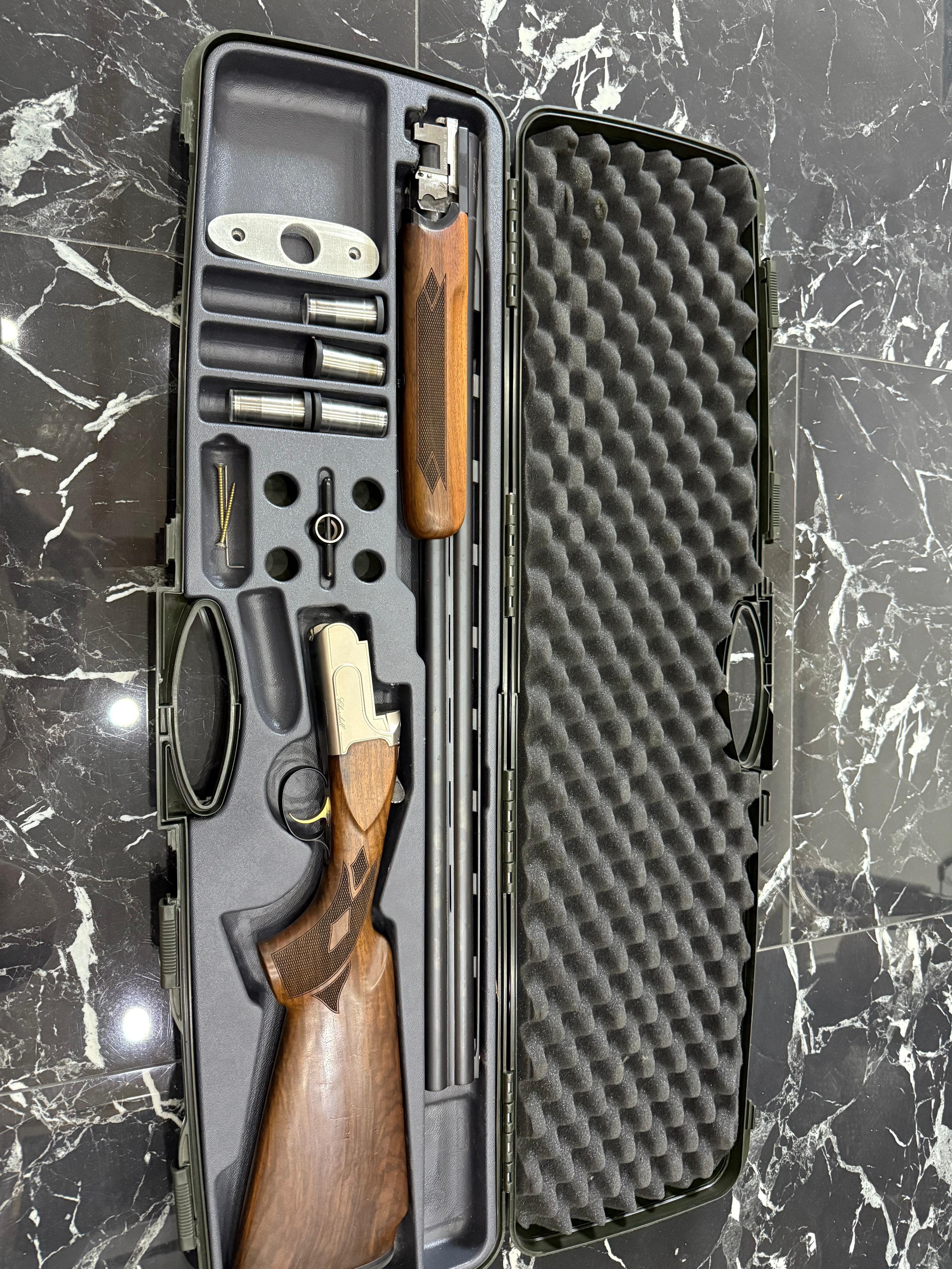 Trap puška Akkar Churchill 12/76